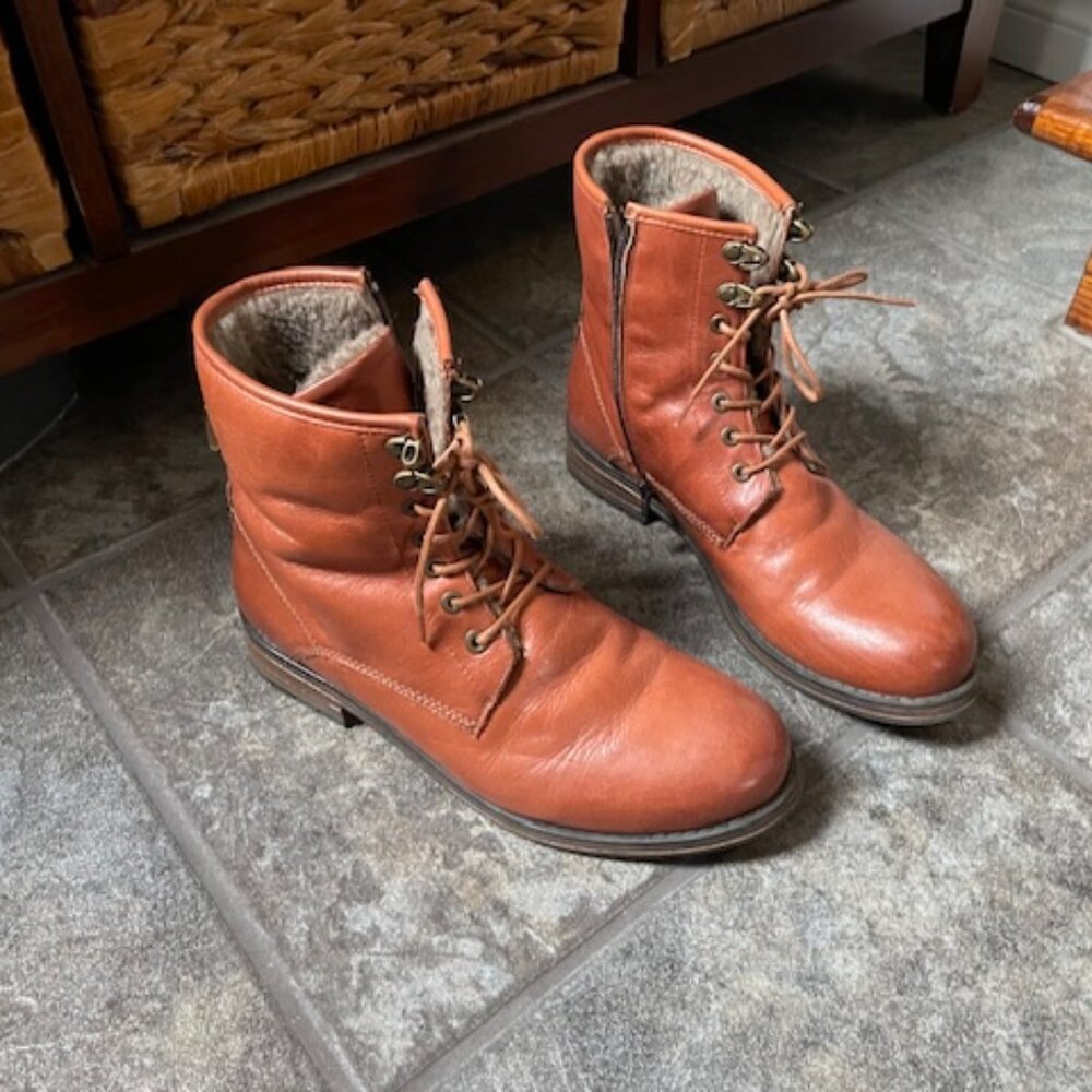 Winter Boots, size 10, Ankle Boots